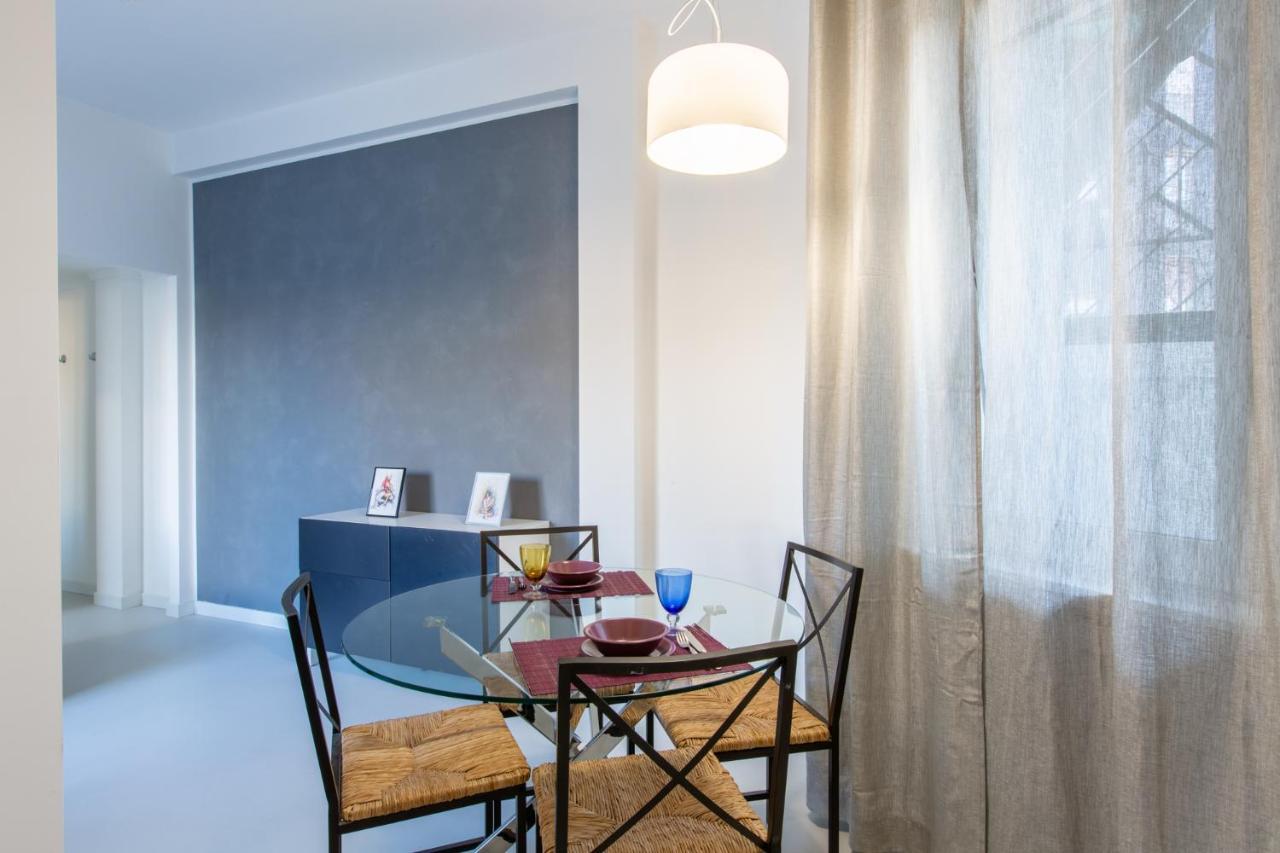 Italstay - Disciplini Apartment -10 Min Dal Duomo Milan Extérieur photo