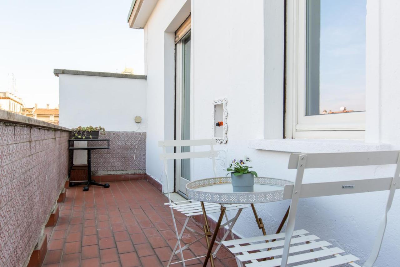 Italstay - Disciplini Apartment -10 Min Dal Duomo Milan Extérieur photo