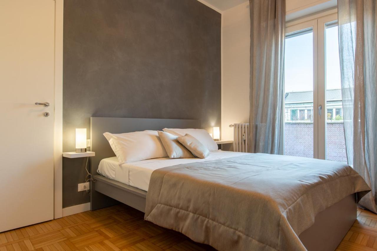 Italstay - Disciplini Apartment -10 Min Dal Duomo Milan Extérieur photo